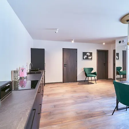 Apartament Laguna Ogrody Pieniawskie 38 *